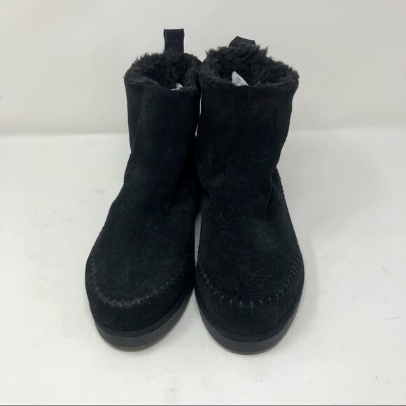 NWOT Steve Madden Tommy Black Suede Ankle Booties - Picture 4 of 9